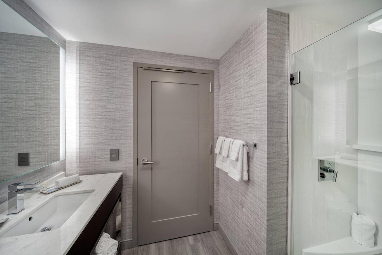 Fairfield Inn & Suites By Marriott Boston Waltham Buitenkant foto